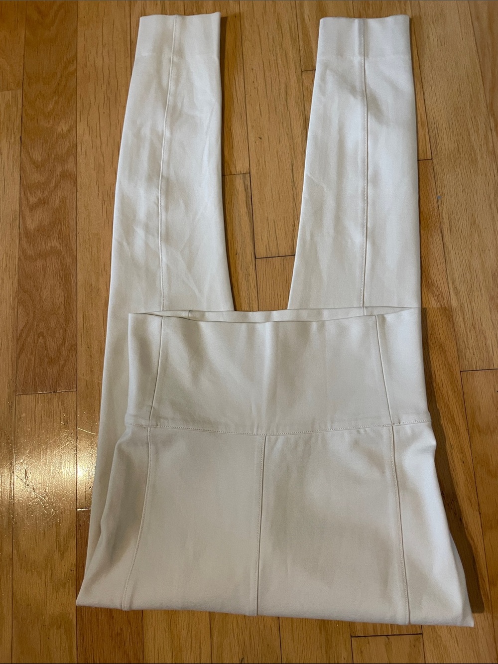 Ivory High-Waisted Leggings brand new with tags from MM Lafleur New York size 6